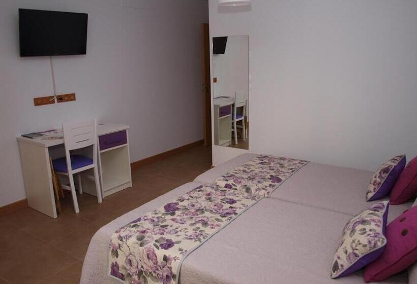 اتاق استاندارد, Hostal La Ribera Del Júcar
