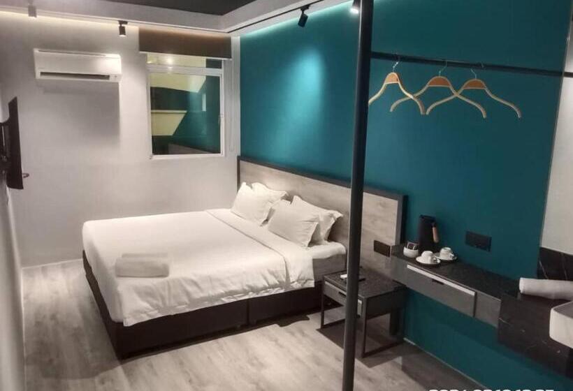 스탠다드 룸 킹사이즈 침대, Pantai Inn Kota Kinabalu