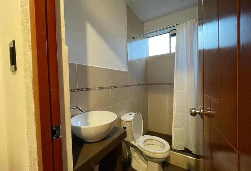 Номер Стандарт, Paucartambo Hotel   Lodge Piedra Grande