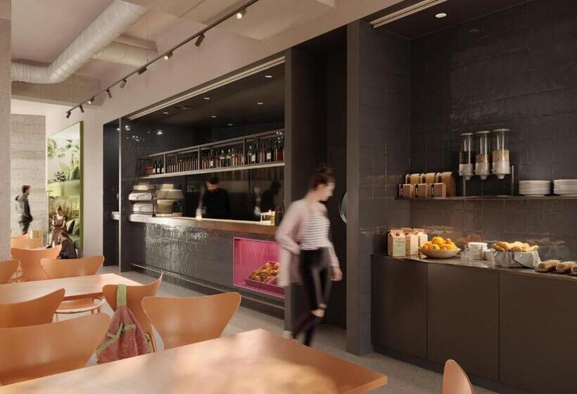اتاق استاندارد با سرویس بهداشتی مشترک, Amistat City Hostel Barcelona