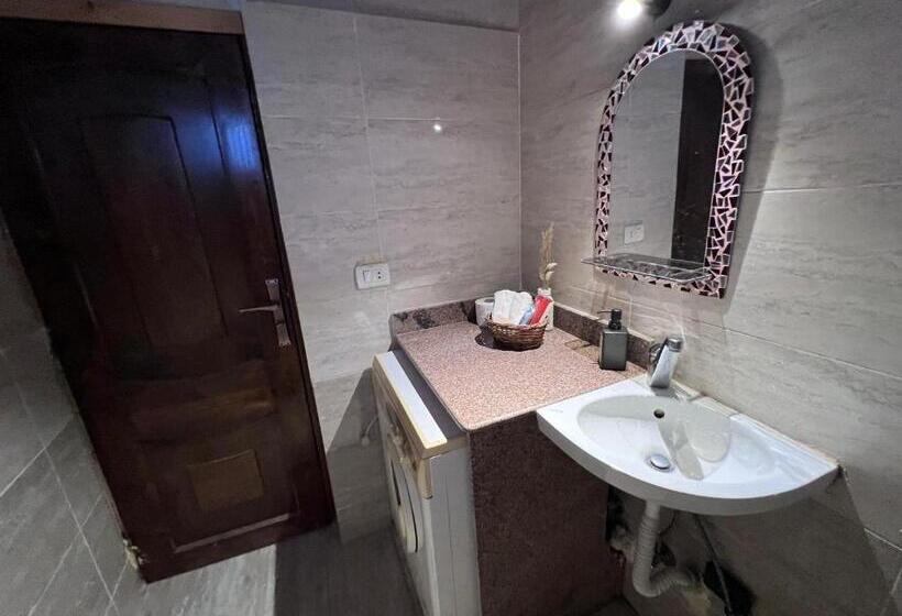 استودیو استاندارد با تراس, Oro Guesthouse