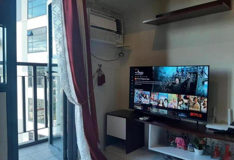 침실 1개 발코니 아파트, Horizons 101 Condominium