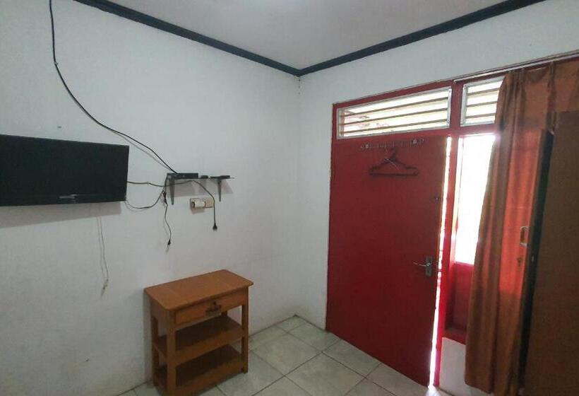 Cameră Standard, Spot On 93681 Qodri Homestay Syariah