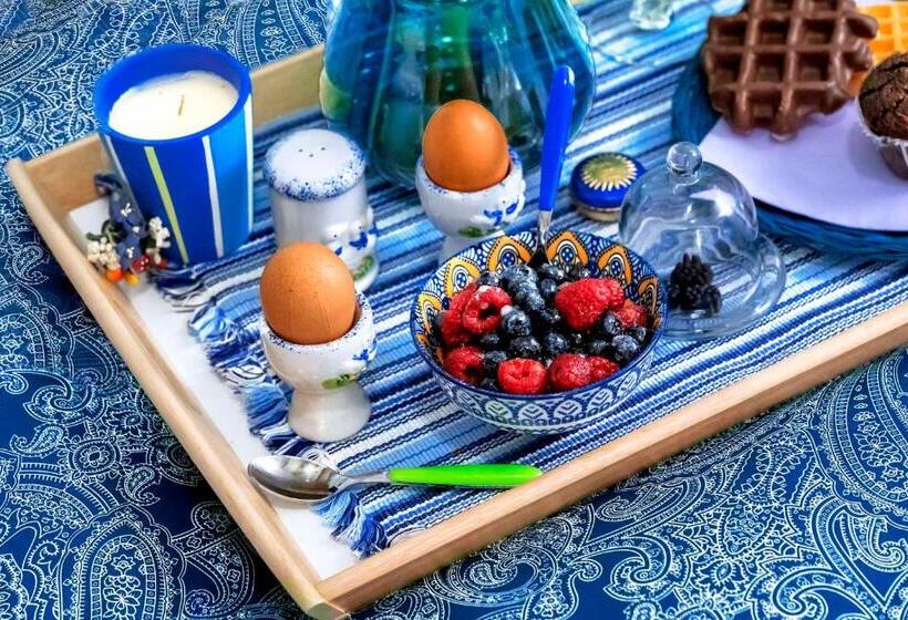 اتاق استاندارد سه تخته با چشم‌انداز باغ, Lillac Cottage