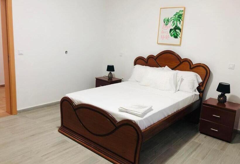 اتاق استاندارد یک نفره, Edificio Cosec