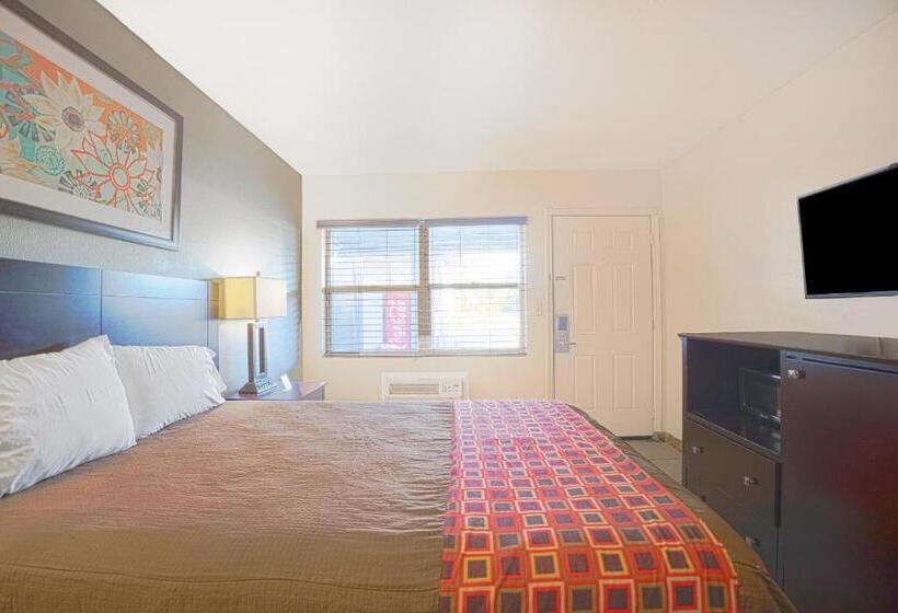 Номер Стандарт, Budget Motel  Titusville