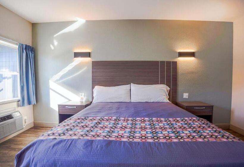 Стандартный Номер Кровать Кинг, Budget Motel  Titusville