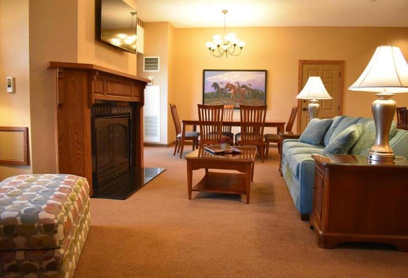 Люкс Повышенной Комфортности, Cherokee Casino West Siloam Springs Resort