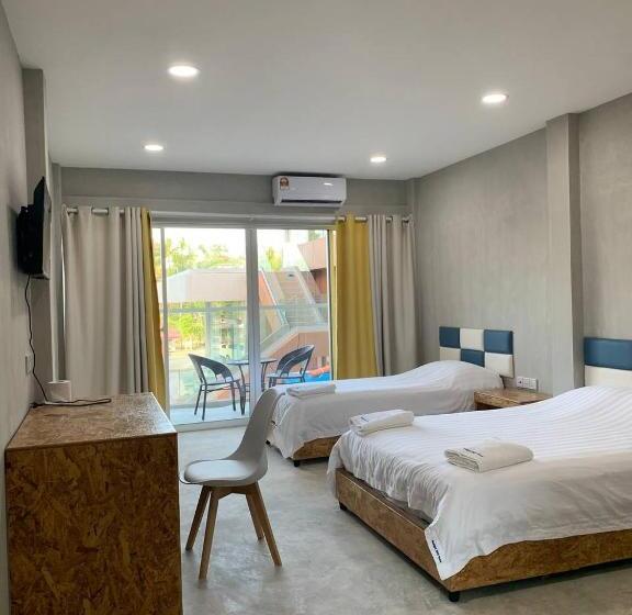 Номер Deluxe с Балконом, 365 View Point Resort & Homestay