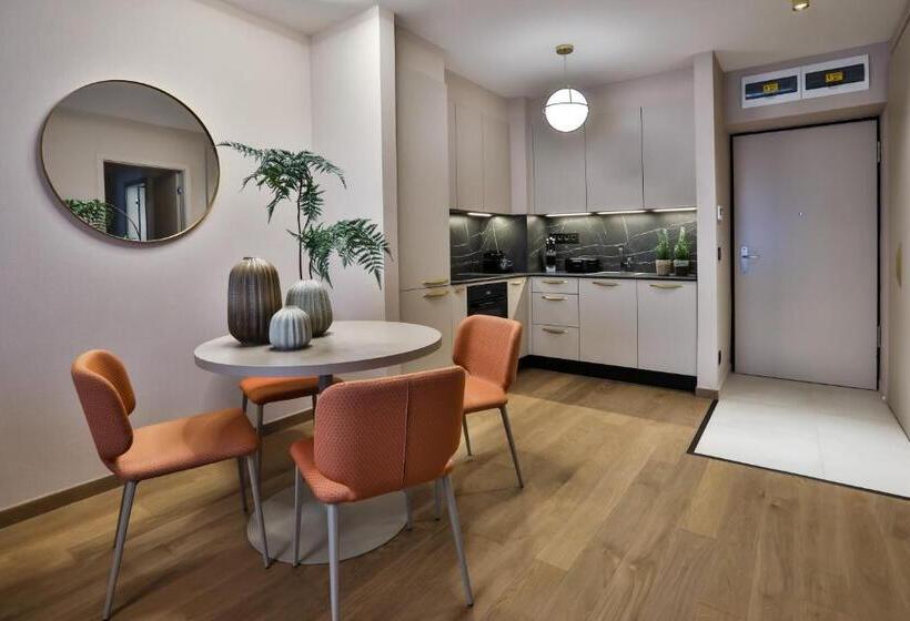 2 Sovrums Lägenhet, Sun Hill Luxury Suites