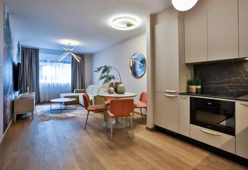 2 Sovrums Lägenhet, Sun Hill Luxury Suites