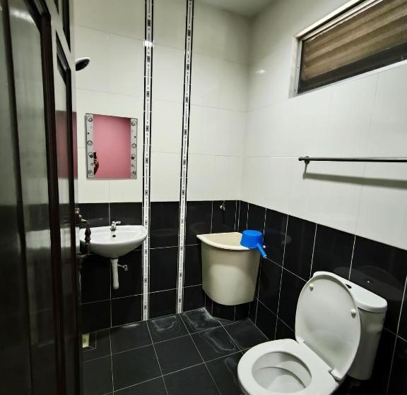 Family Suite, Oyo 90906 Rumah Rehat Awana