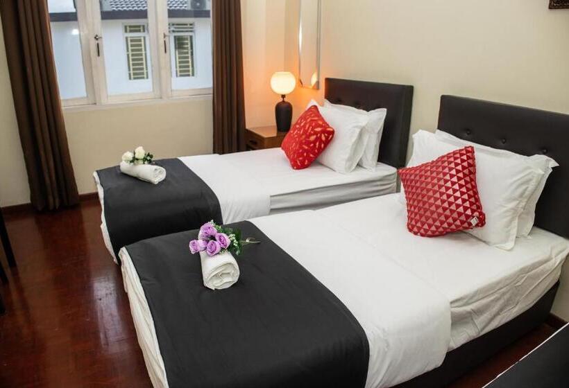 Четырехместный Номер Стандарт, Sweet Inn Guest House