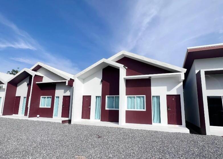Номер Superior, Bm Beach Resort Satun บีเอ็มบีชรีสอร์ท