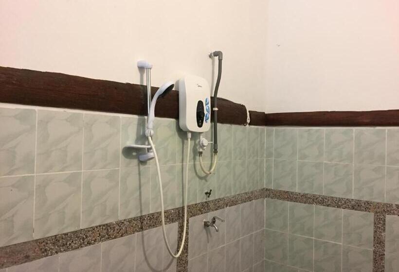 اتاق استاندارد با چشم‌انداز باغ, Sepat Village House By The Beach