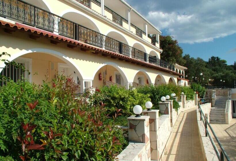 غرفة قياسية مزوَّدة بتراس, Zante Palace
