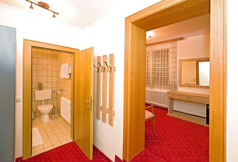 Economy Triple Room, Panorama Landhaus   Joker Card Included In Summer