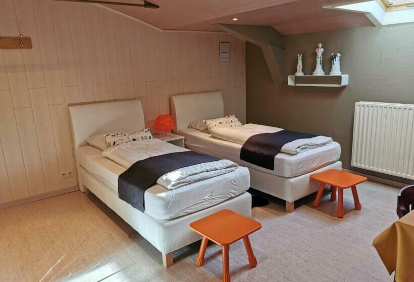 Номер Стандарт, Hôtel Belair Ravel Etape