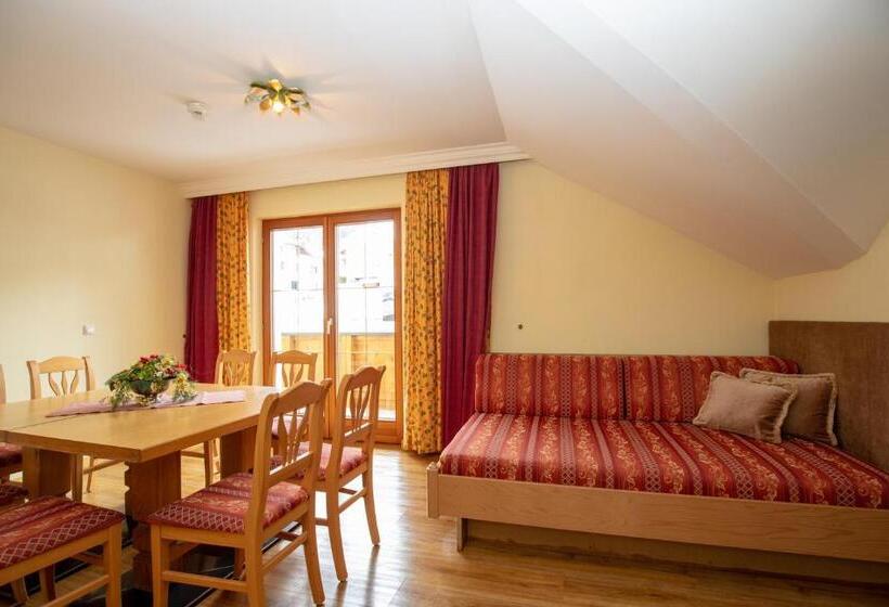 Апартаменты 3 Спальни, Alpenresidenz Trisanna