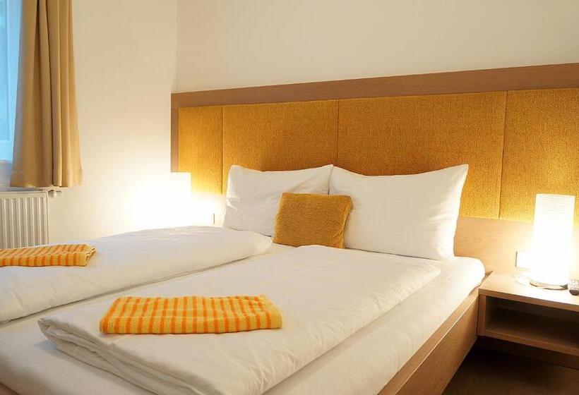 Апартаменты 2 Спальни с Балконом, Aparthotel Bergtraum