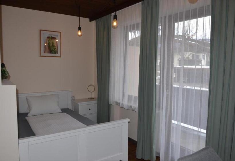 חדר סטנדרט יחיד, Dahoam By Sarina   Rooms & Suites