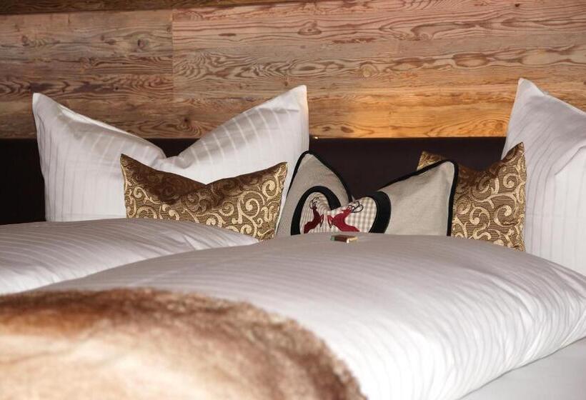 سوییت لوکس, Pete Alpine Boutique Hotel   Klein Und Fein   Private Spa Suiten Und Zimmer