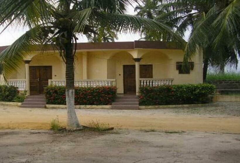 استودیوی استاندارد, Assouka Eco Village Du Lac Nokoué