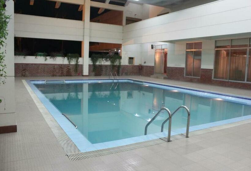 اتاق لوکس یک تخته, Nirvana Inn