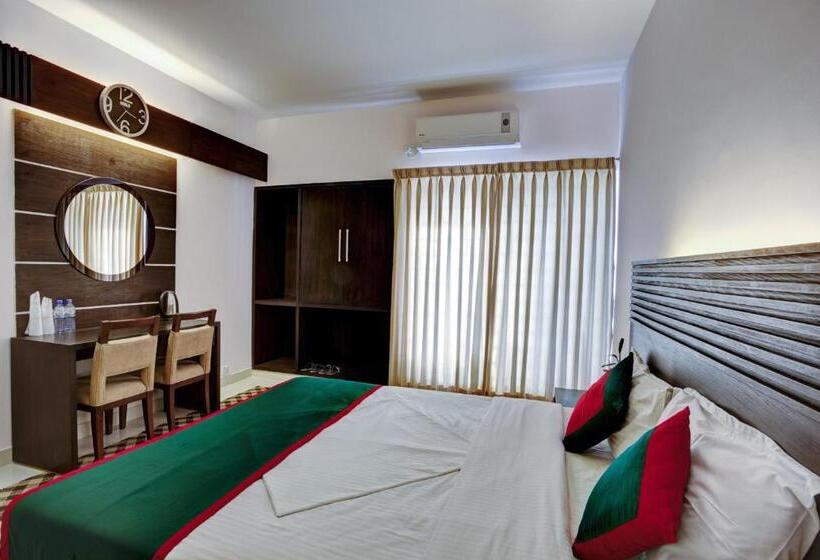 سوییت خانوادگی, Nirvana Inn