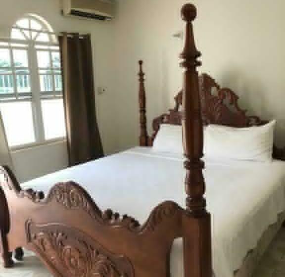 اتاق لوکس با تخت بزرگ, Star Castle Guest House