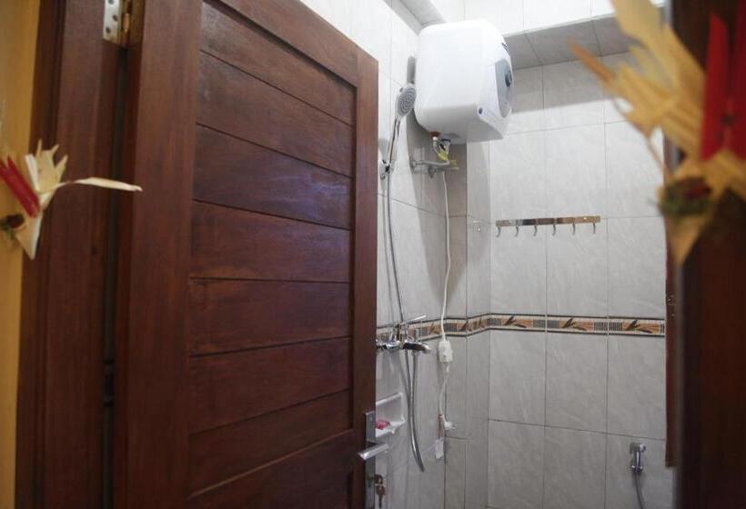 Номер Deluxe с Балконом, Baruna Guest House