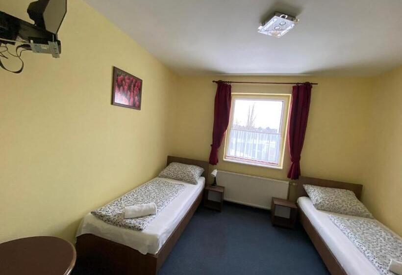 Номер Стандарт, Panama Motel