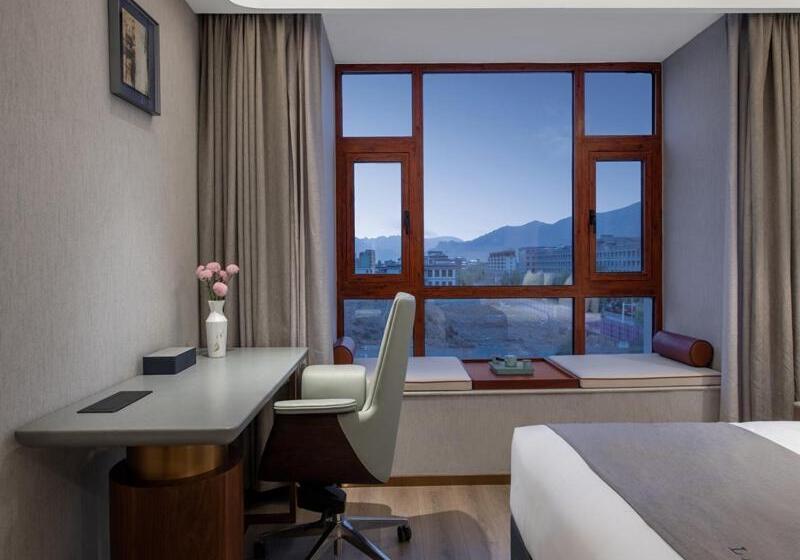 Номер Deluxe, Lanou Hotel Lhasa Municipal Government Tibet University