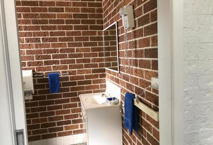 اتاق لوکس, Coffs Shearwater Motel