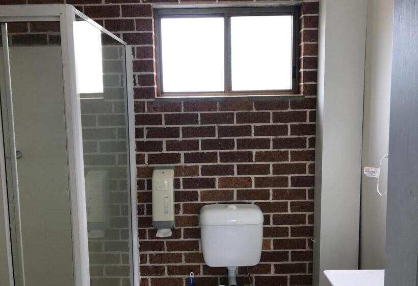 اتاق لوکس, Coffs Shearwater Motel