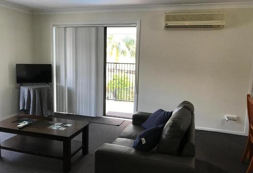 침실 2개 아파트, Coffs Shearwater Motel