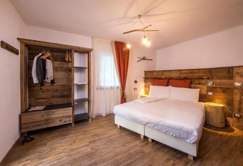 اتاق سوپریور, Sassleng