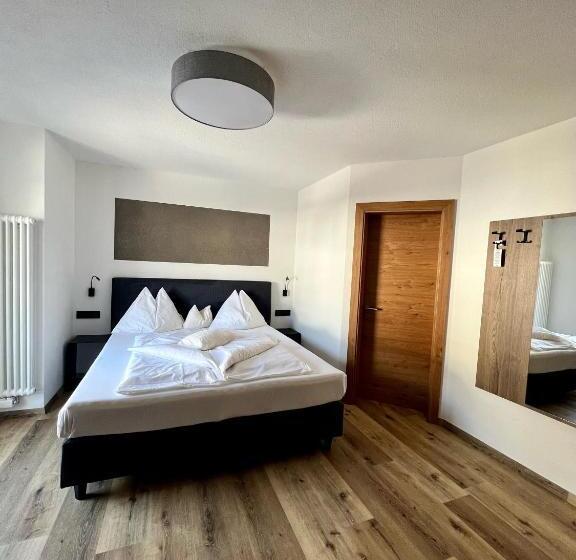 Апартаменты 2 Спальни, Schmalzlhof