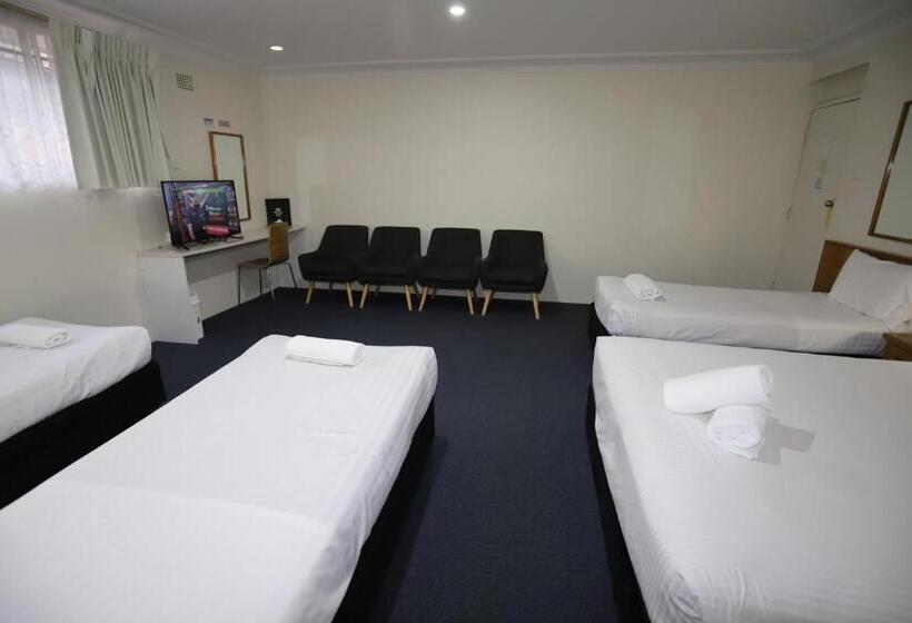 家庭间, Reign Inn Newcastle