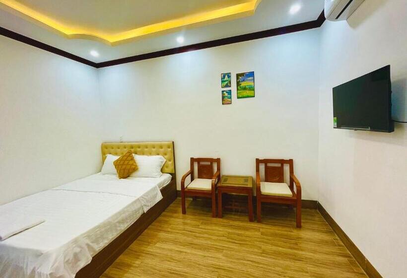 اتاق لوکس, Khách Sạn   Villa Hồ Gia Phan Rang