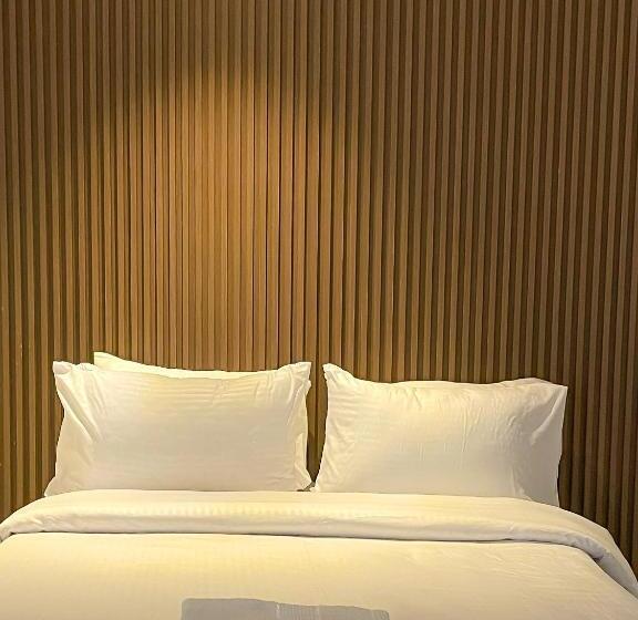 اتاق استاندارد, Luxe Apartments Surulere