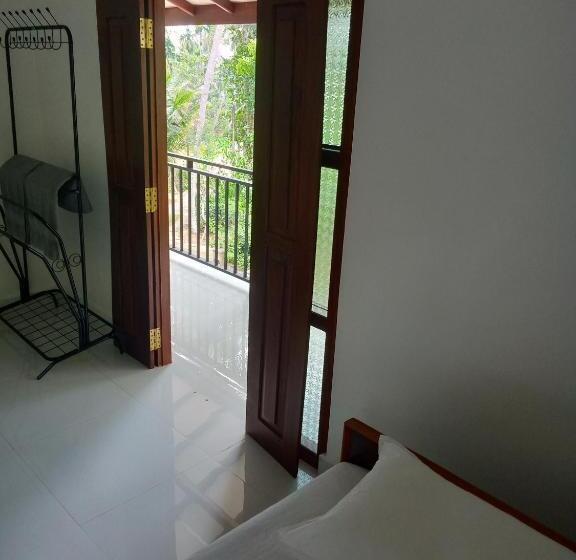 Номер Стандарт Трехместный, Evi S Place