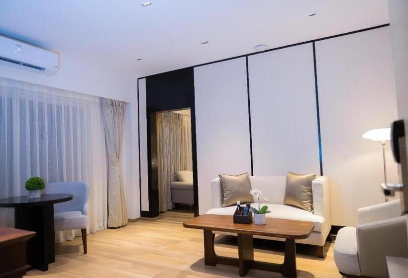 Suite amb Balconada, Shulem Boutique