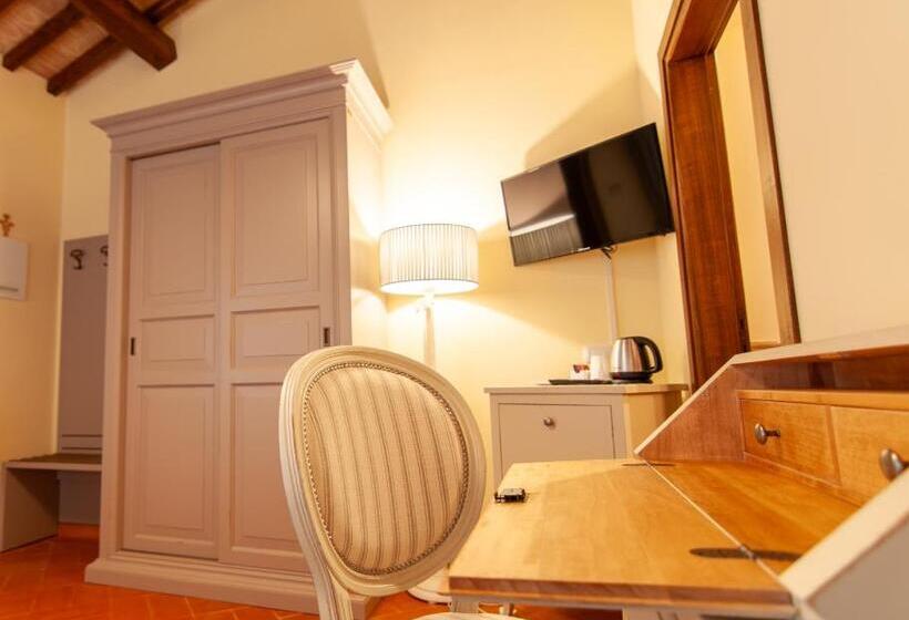 수피리어 룸, Borgo Sant Apollinare   Resort