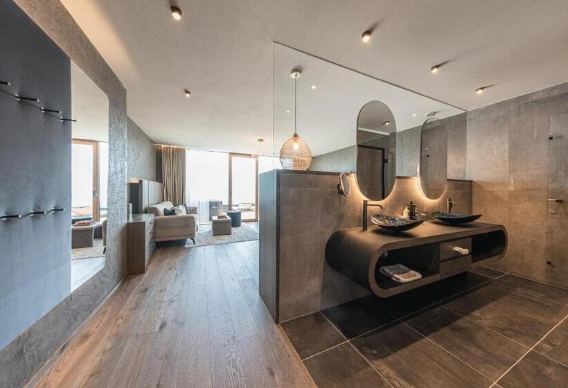 디럭스 스위트, Das Gerstl Alpine Retreat