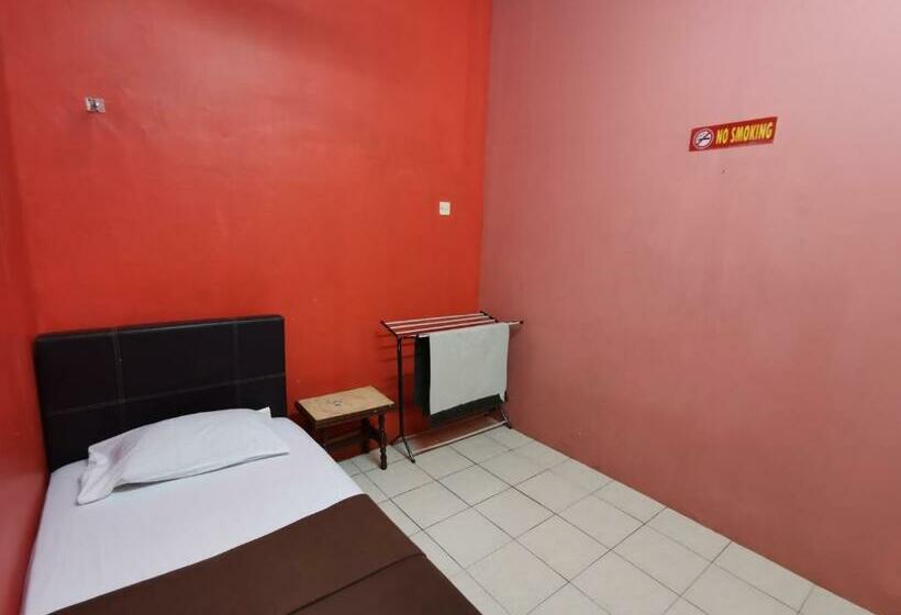 اتاق استاندارد یک نفره, Spot On 89865 Hotel Titiwangsa Gm