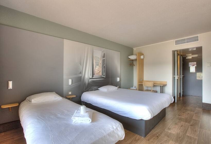 标准三人间, B&b Hotel Villeneuve Loubet Village