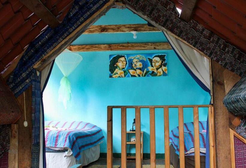 بانگلوی سوپریور, Eco Hotel Mayachik