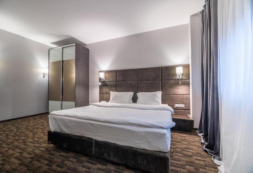 スーペリアージュニアスイート, Karpatski Hotel & Spa