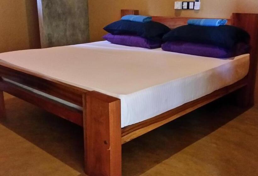 Номер Deluxe, My Village